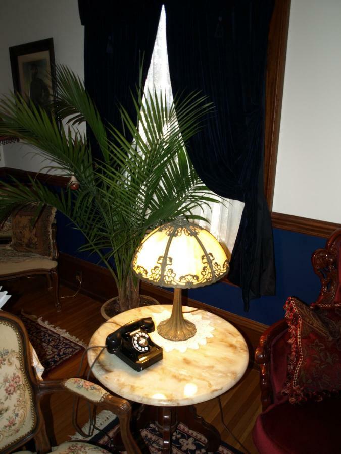 Manheim Manor Bed & Breakfast Esterno foto