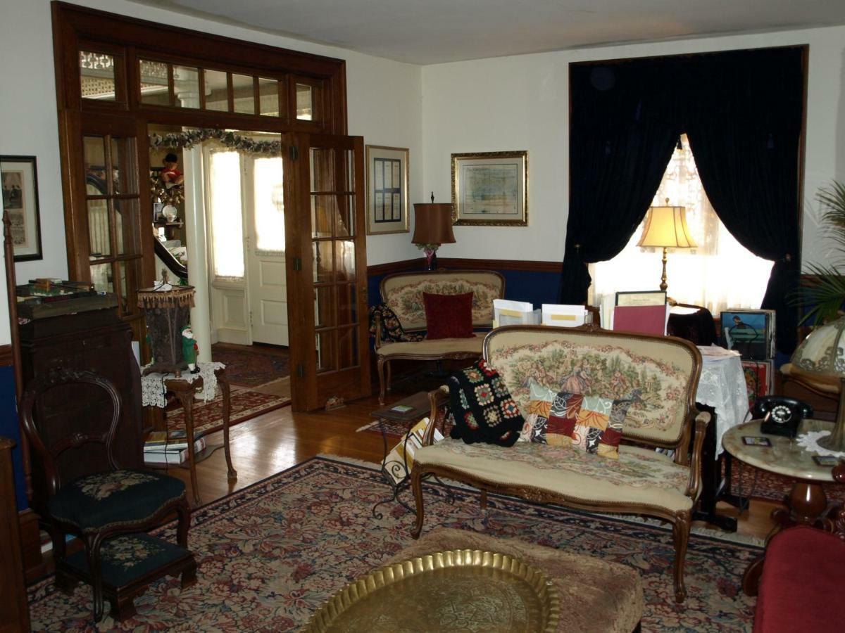 Manheim Manor Bed & Breakfast Esterno foto
